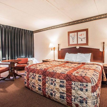 Red Roof Inn Reading Extérieur photo