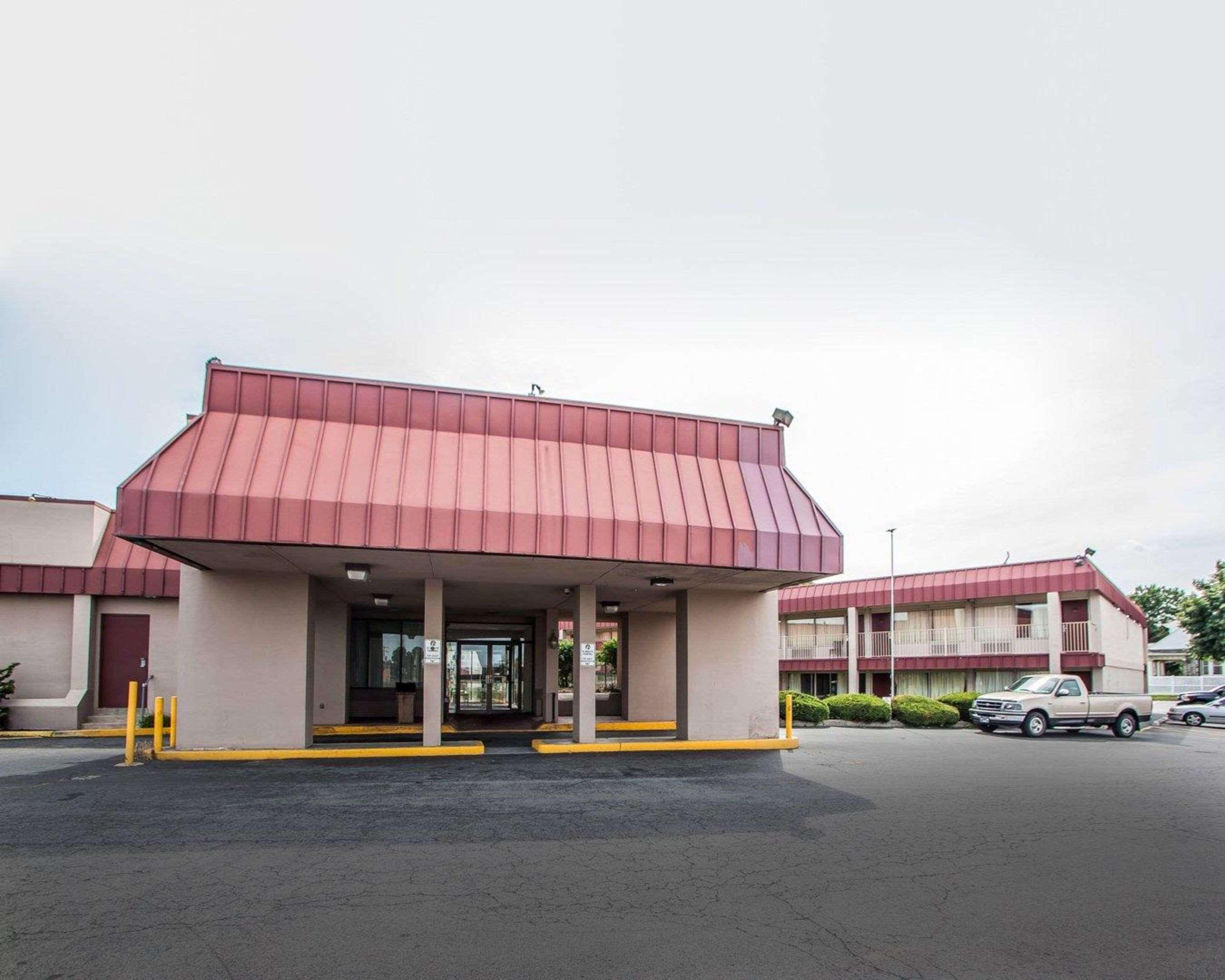 Red Roof Inn Reading Extérieur photo
