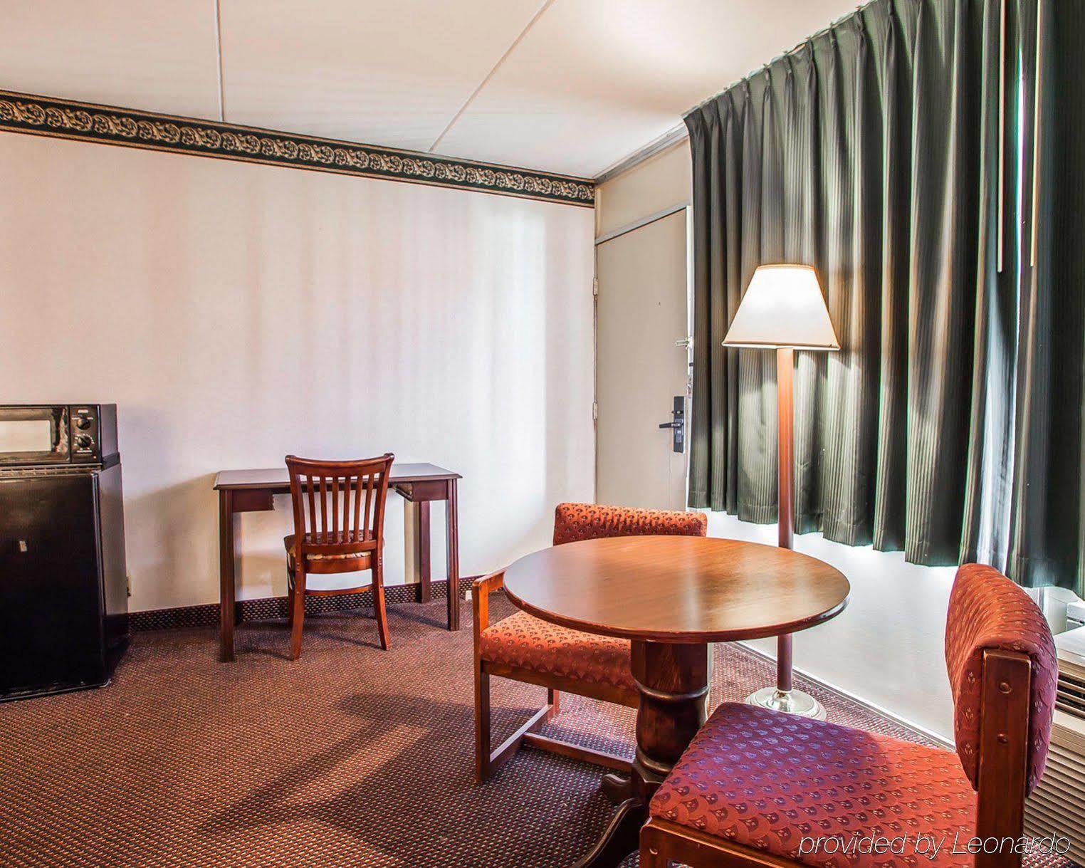 Red Roof Inn Reading Extérieur photo